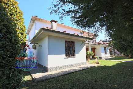 Foto Case semi ndipendenti in VIA MARIO FIOCCHI 132, Crevalcore Bevilacqua