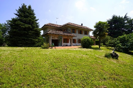 Foto Villa unifamiliare in Strada San Martino 35, Castiglione Torinese