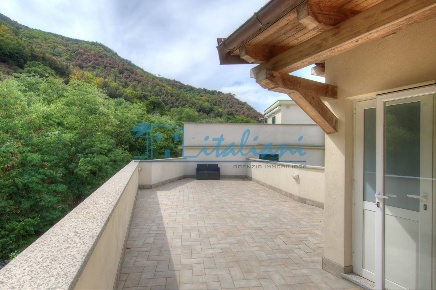 Foto Appartamento in Via Emilio Vecchia, Varazze Casanova di 87 m²