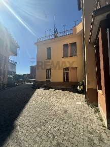 Foto Appartamento in via Rocca di Legino 21, Savona di 56 m² con 2 locali