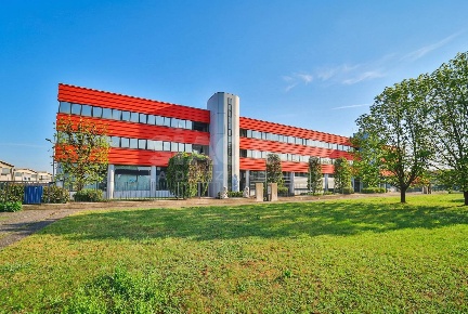 Foto Ufficio a Inzago Centro di 227 m² con 1 locali in affitto