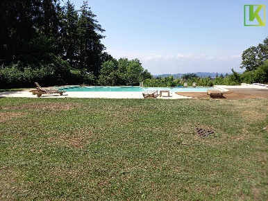 Foto Terreno agricolo in via Montello 137, Varese Montello di 6700 m²