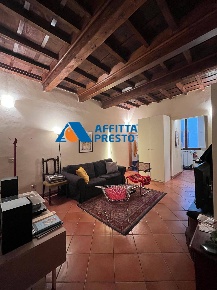 Foto Appartamento a Firenze di 65 m² con 4 locali in affitto