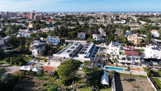 Foto Villa a schiera in Corso Alcide De Gasperi 328, Bari Carbonara di Bari