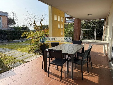 Foto Appartamento in Via giuseppe Mazzini 1, Padenghe sul Garda Centro