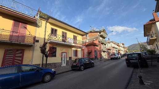 Foto Appartamento a Baiano di 100 m² con 3 locali in vendita