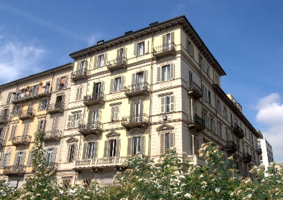 Foto Appartamento in Via Giannone 1, Torino Piazza Solferino di 90 m²