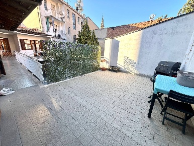 Foto Appartamento a Alessandria Piazza della Libertà di 96 m² con 4 locali