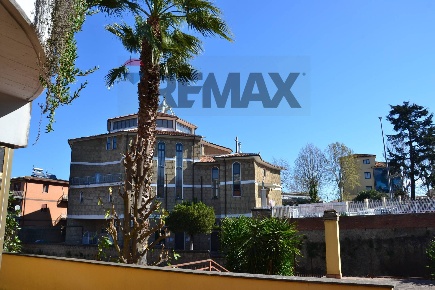 Foto Appartamento in Via Nucetto 12, Roma Casalotti di 110 m² con 3 locali