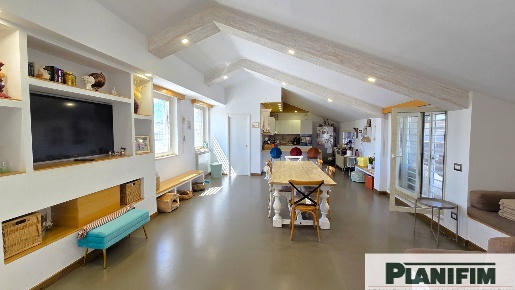 Foto Appartamento in Via Vecchia Stazione 15, Bari Carbonara di Bari