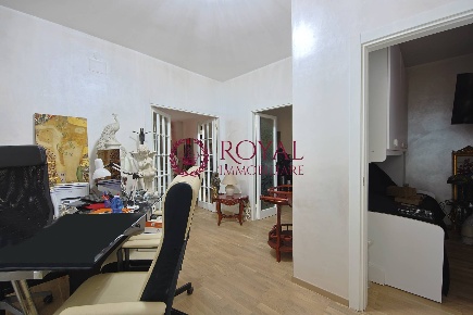Foto Appartamento in Via Grande, Livorno di 145 m² con 5 locali in vendita