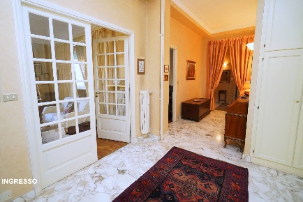 Foto Appartamento in Via Arcivescovado 5, Torino Via Roma di 139 m²