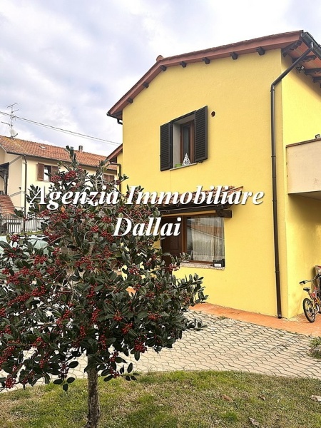 casa indipendente in vendita a Scarperia e San Piero in zona Scarperia