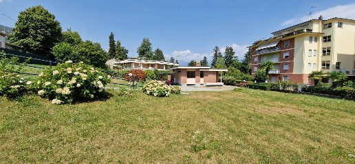 Foto Villa unifamiliare a Stresa Centro con 3 locali in affitto