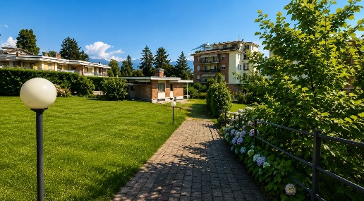 Foto Villa unifamiliare a Stresa Centro con 3 locali in affitto