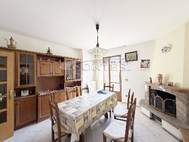 Foto Appartamento in via roma, Citerna di 125 m² con 7 locali in vendita