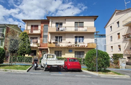 Foto Appartamento a Pisa San Giusto - Aeroporto di 108 m² con 4 locali