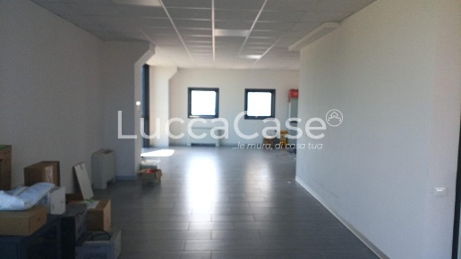 Foto Ufficio a Pisa Ospedaletto di 95 m² con 2 locali in affitto