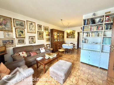 Foto Villa a schiera a Viareggio Darsena - Ex Campo di Aviazione di 160 m²