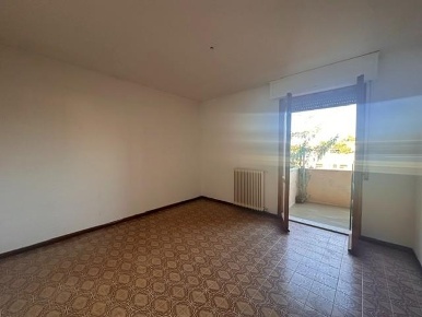 Foto Appartamento a Cascina Centro di 110 m² con 5 locali in vendita