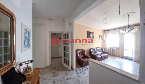 Foto Appartamento a Livorno Ospedale - Stazione di 107 m² con 6 locali