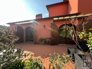 Foto Appartamento a Montelupo Fiorentino di 150 m² con 5 locali in vendita