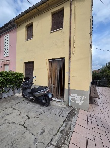 Foto Casa indipendente a Porcari Centro di 85 m² con 3 locali in vendita