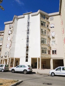 Foto Appartamento in Piazza Primavera 12, Agrigento di 120 m² con 4 locali