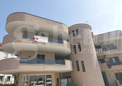 Foto Appartamento in Via Atellana 31, Arzano di 150 m² con 4 locali