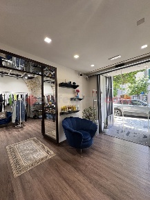 Foto Attività commerciale in Via ROMA 113, Terracina Centro Storico