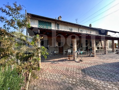 Foto Casa indipendente in Via delle vigne 3, Alagna di 150 m² con 3 locali