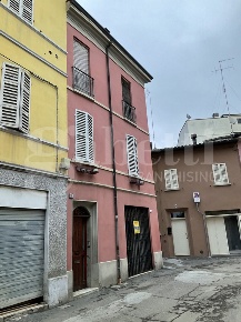 Foto Casa indipendente in SAN GIOVANNI BOSCO, Faenza di 234 m² con 6 locali