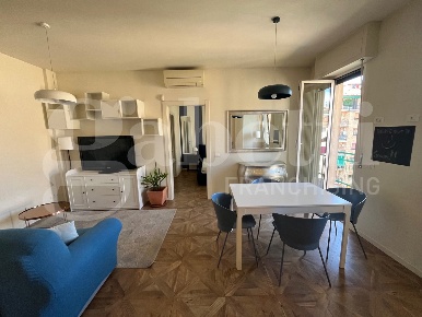 Foto Appartamento in Lorenteggio, Milano Giambellino di 62 m² con 2 locali