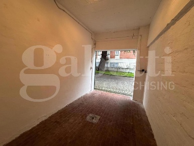 Foto Box in Stoppato, Bologna Corticella di 15 m² in vendita