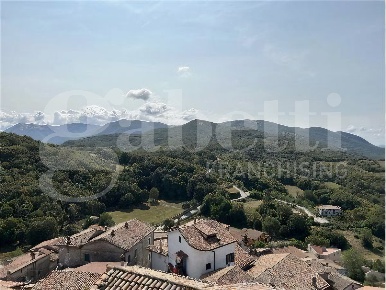 Foto Casa indipendente in Roma, Oricola Centro di 300 m² con 8 locali