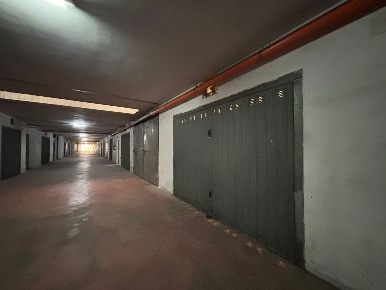 Foto Magazzino in Perosi, Bari San Girolamo di 47 m² con 1 locali