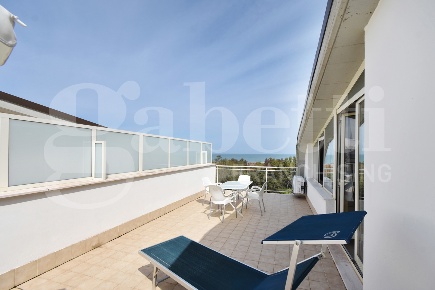 Foto Appartamento in Via Eduardo de Filippo 1, Vasto di 90 m² con 3 locali