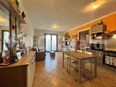 Foto Appartamento in luca benincasa, Corciano di 73 m² con 3 locali