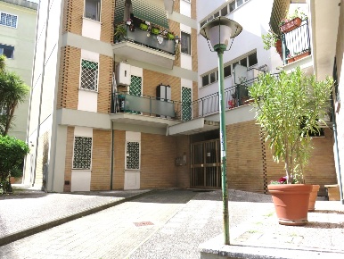 Foto Appartamento in Di Grottarossa, Roma Tomba di Nerone di 90 m²