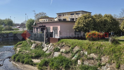 Foto Villa singola in Via cuzzi 16, Legnano Piscina, Parco Castello