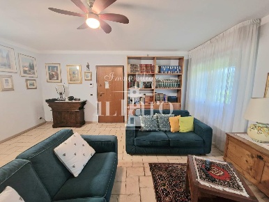 Foto Appartamento a Firenze Brozzi di 110 m² con 5 locali in vendita