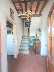 Foto Case semi ndipendenti a Capannori di 160 m² con 8 locali in vendita