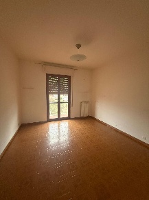 Foto Appartamento a Carrara Marina di Carrara di 90 m² con 4 locali