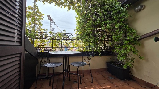 Foto Appartamento in Via Savona 45, Milano Solari di 84 m² con 3 locali