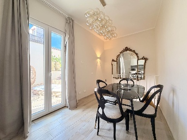 Foto Appartamento in RONCO IPPOPOTAMO 5, Noto Centro di 143 m² con 6 locali