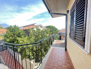 Foto Appartamento a Mascalucia Centro di 50 m² con 2 locali in affitto