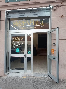 Foto Attività commerciale a Salerno Carmine di 100 m² in affitto