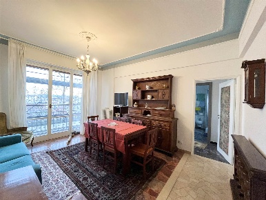 Foto Appartamento a Firenze Campo di Marte di 100 m² con 4 locali