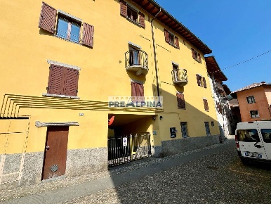 Foto Appartamento in VIA PIZZO 21, Vertova Centro di 55 m² con 2 locali