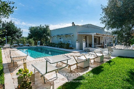 Foto Villa unifamiliare in CONTRADA GUIDANO, Monopoli di 153 m² in vendita